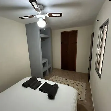 Paraiso De La Luz Casa Azul 2 Bedrooms, 2 Bathoorms, Kitchen Private * Cádis